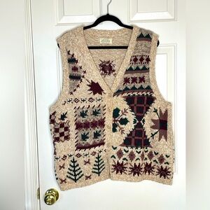 Vintage St. John’s Bay Holiday Sweater Vest Beige Knit Christmas Trees Fair Isle